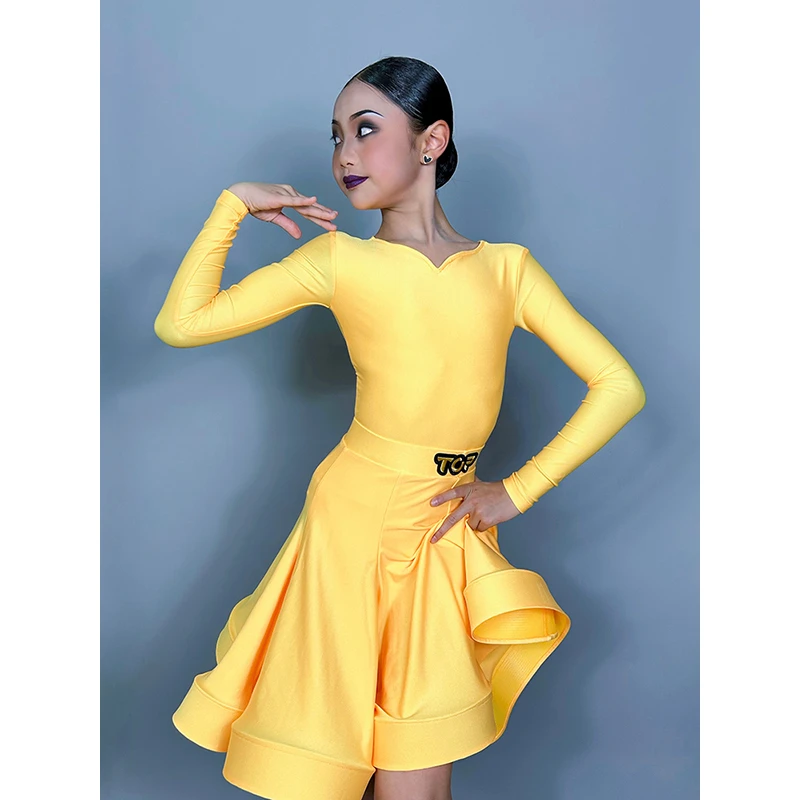 新品TOP儿童拉丁舞服专业国标服珠绿苹果绿比赛服舒适分体两件套