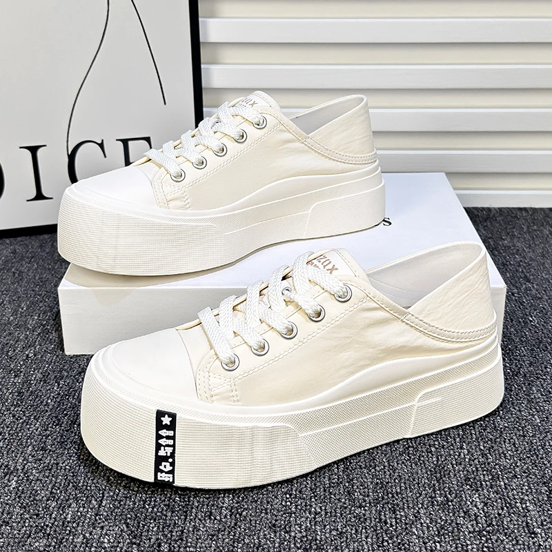 两穿厚底炸街小白鞋女2024夏季新款百搭爆款白色休闲鞋透气板鞋子