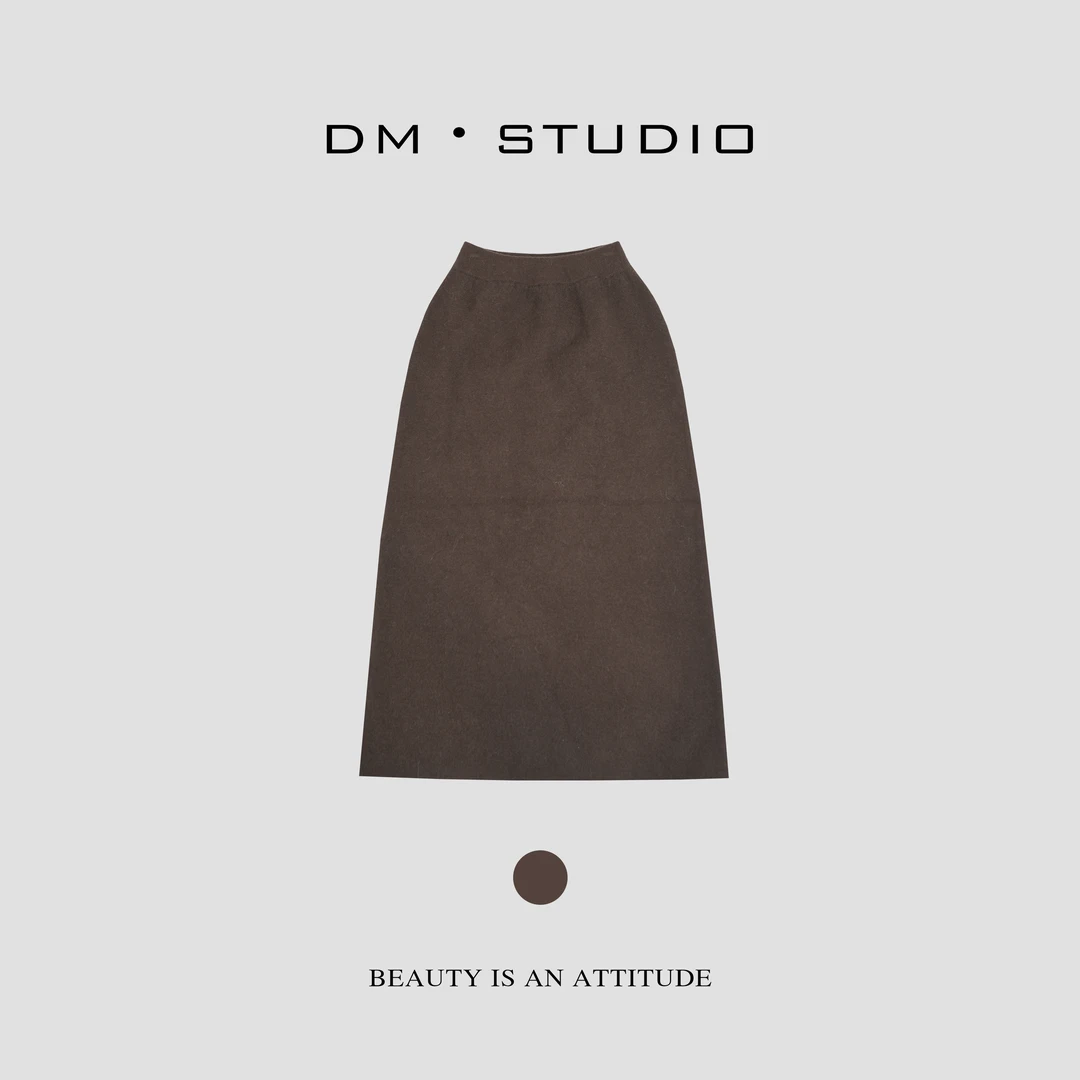 DM•STUDIO/气质简约纯色松紧腰显瘦浣熊毛A字半身裙（6860）.