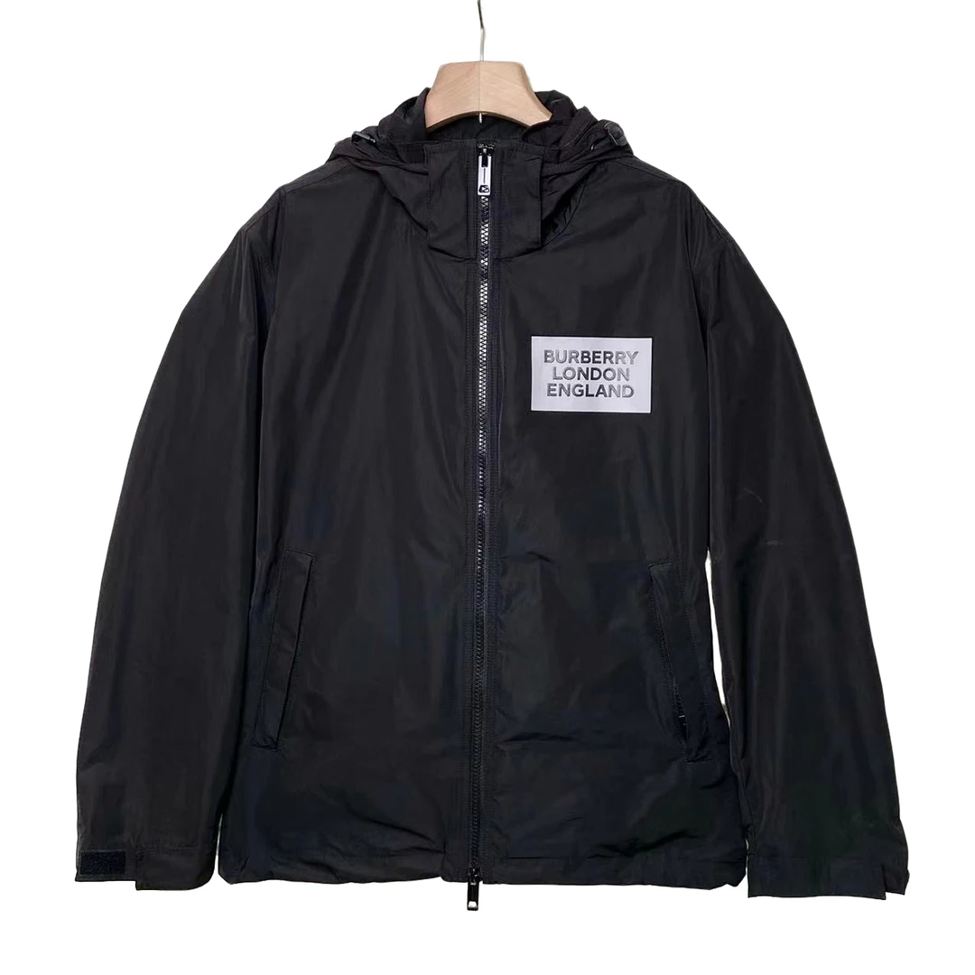 95新 BURBERRY/博柏利 皮牌logo 休闲时尚 外套/54码/XG-Y17987