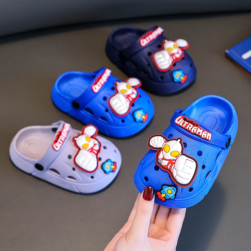 奥特曼正版儿童拖鞋洞洞鞋夏季居家男女小童卡通外穿包头凉拖鞋