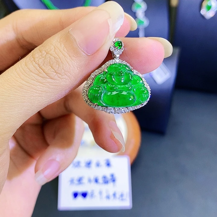 翡翠颈饰银S925镶嵌天然翡翠佛公
