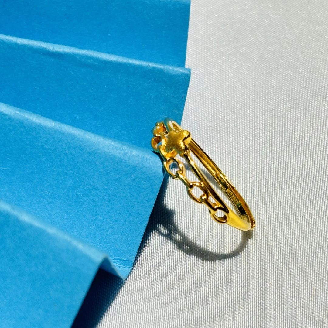 黄金足金999锁住一生镂空锁链四叶草黄金戒指