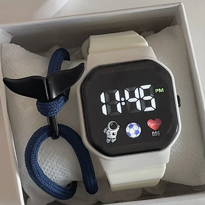 【超级福袋】太空人手表男女学生科技感LED时尚儿童电子表