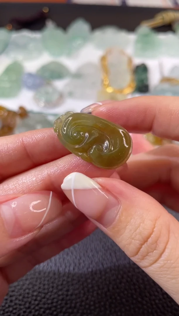 【闪购商品】定制翡翠未镶嵌定制翡翠未镶嵌毛货