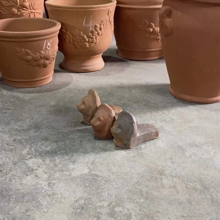 红陶20CM（含）-50CM（不含）