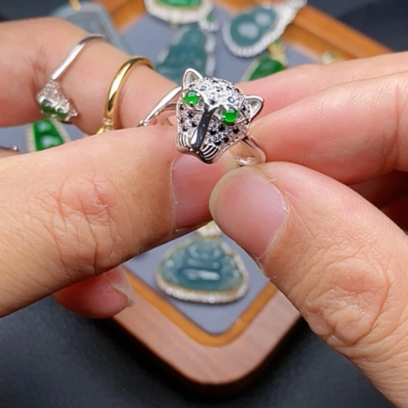【闪购商品】翡翠戒指银S925镶嵌