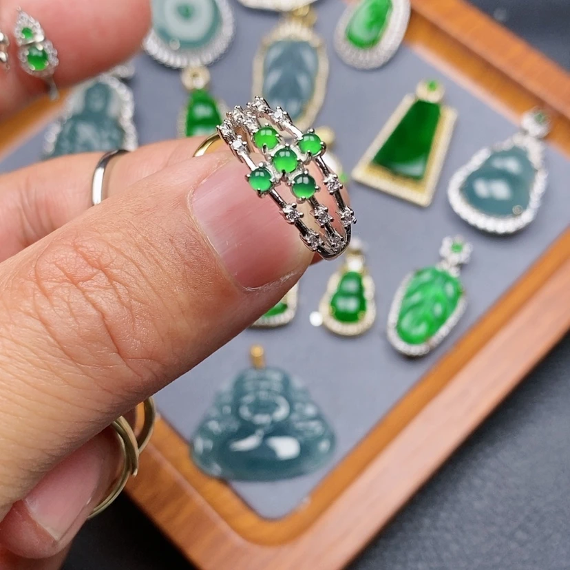 【闪购商品】翡翠戒指银S925镶嵌