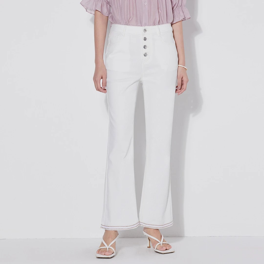 【曼德诗】复古牛仔裤女夏季撞色毛边时尚百搭喇叭裤M130869