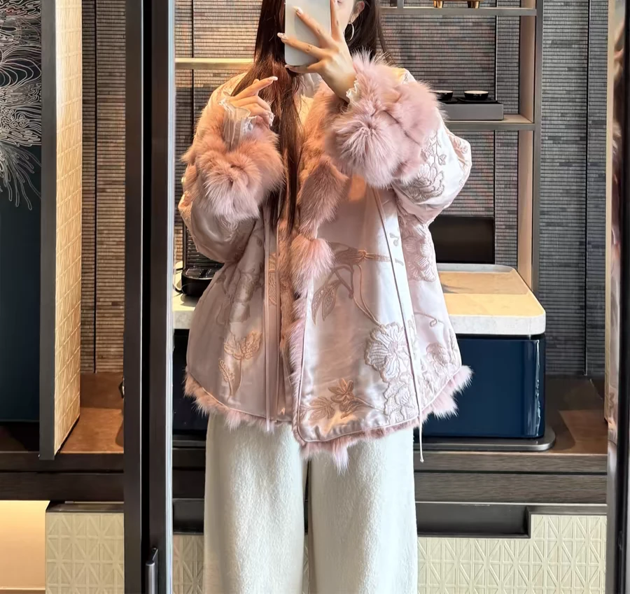 金禾生活号【苏妲己】新款冬季中式重工刺绣狐狸双面穿皮草外套1966
