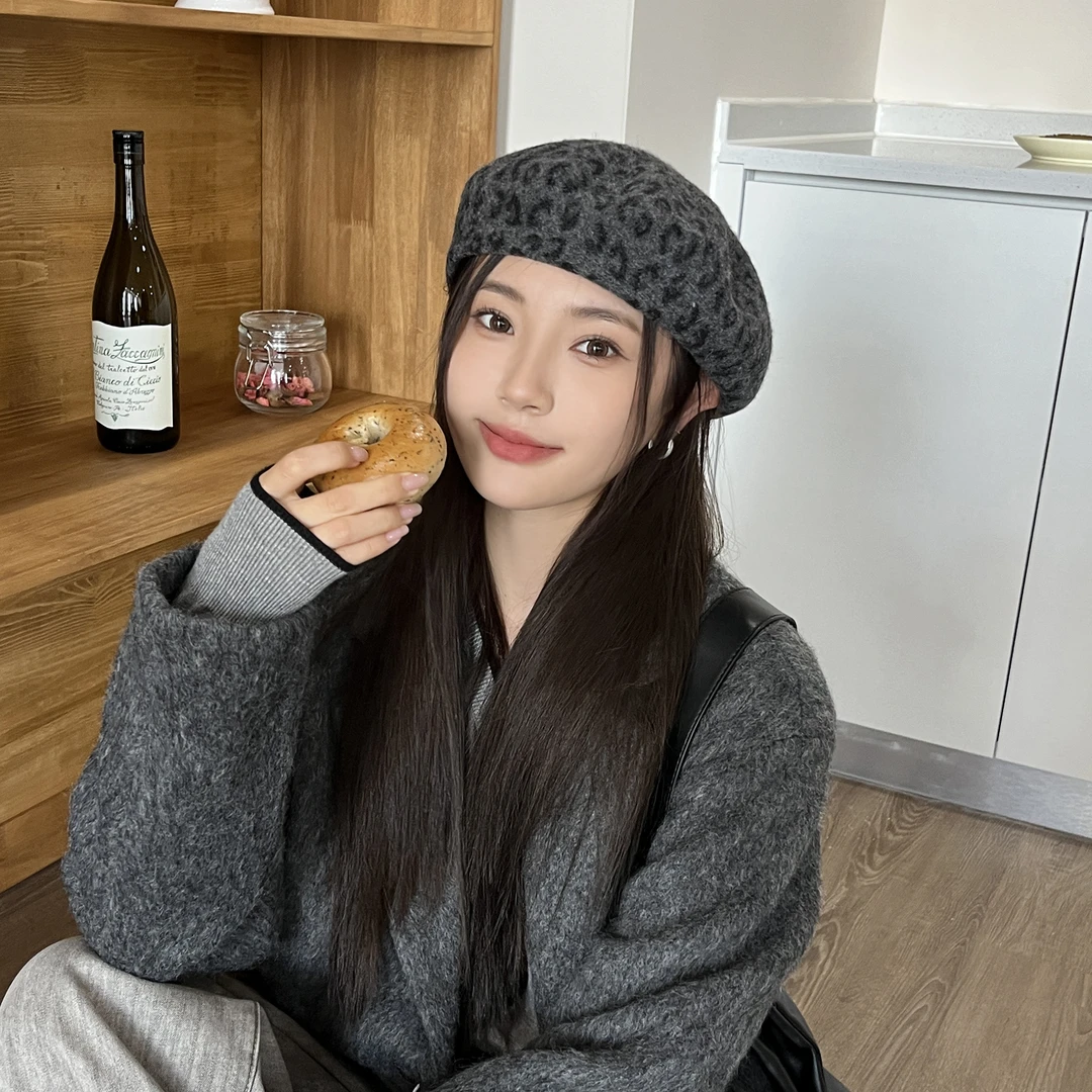 豹纹贝雷帽女ins时尚百搭帽子女生日系网红显脸小秋冬帽子大头围