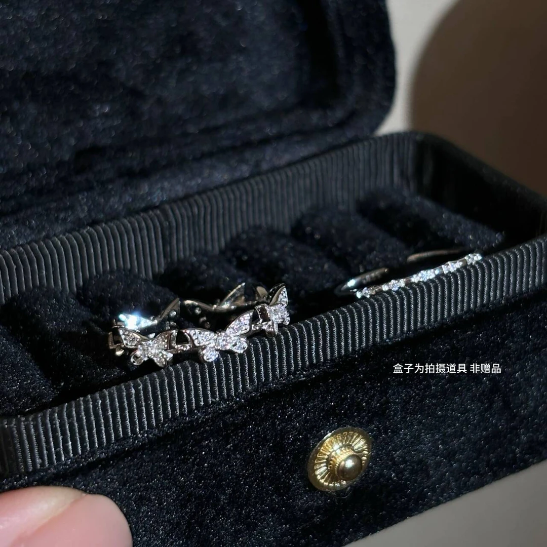 925银合成锆石戒指 精致蝴蝶串联设计开口戒指  DD74