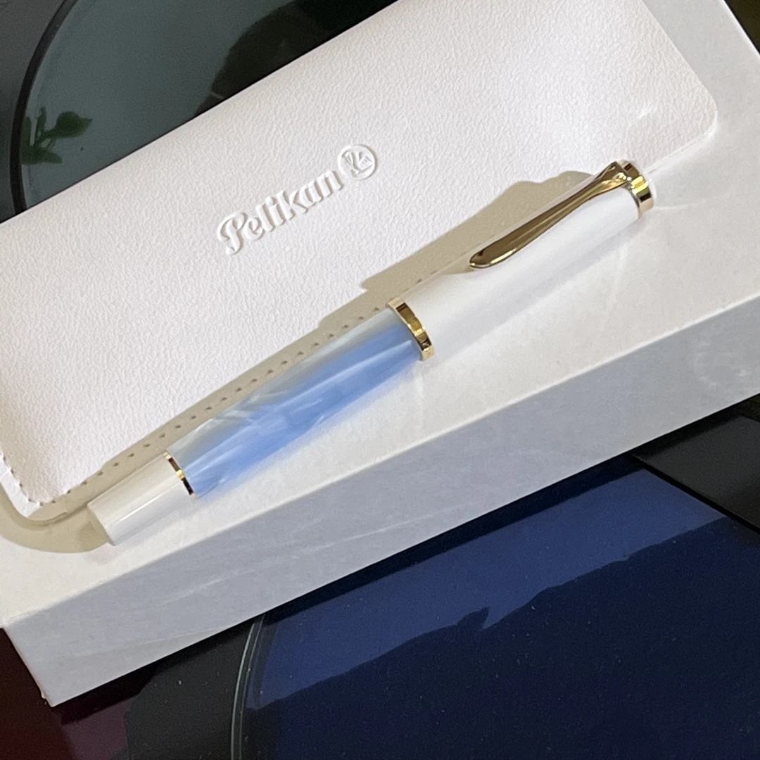 笔聚甄选(北京发货)Pelikan/百利金M200钢笔23新款浅蓝大理石纹