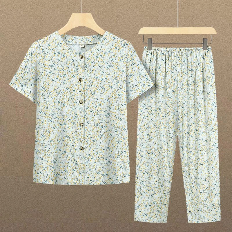 中老年妈妈套装女新款夏季短袖T恤碎花开衫奶奶老年两件套衣服女