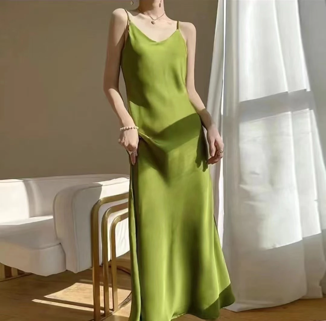 【鱼尾裙】2025夏季鱼尾裙显瘦长款吊带裙法式气质缎面街头女裙1737