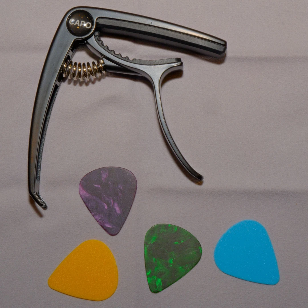 变调夹民谣吉他手礼物升调夹