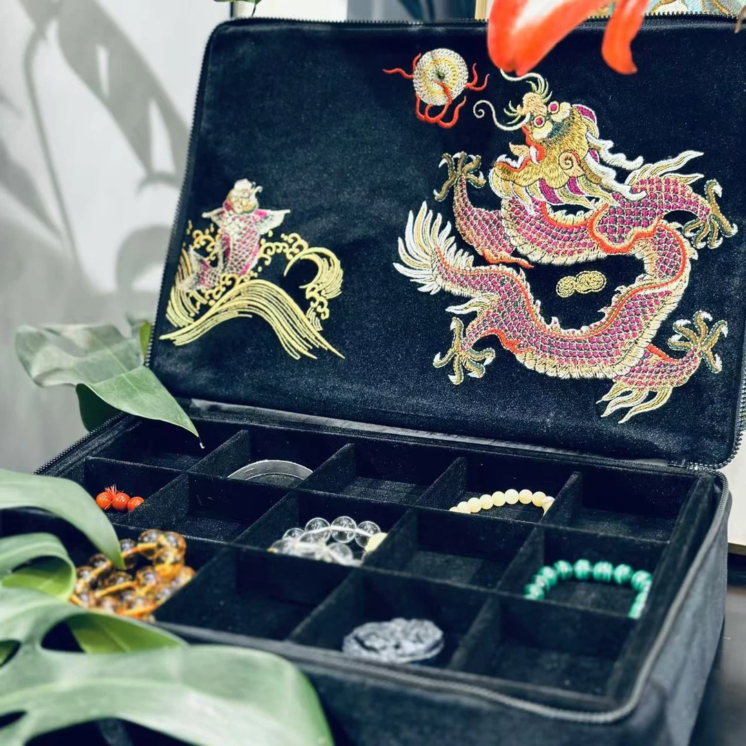重磅刺绣鱼化龙首饰盒