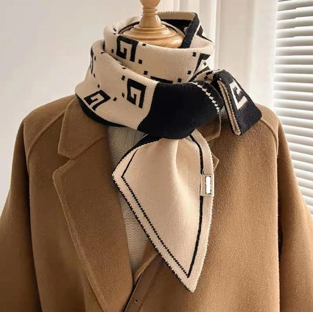 千鸟格小围巾女冬季高级感2023新款假领子百搭针织护颈小领巾围脖