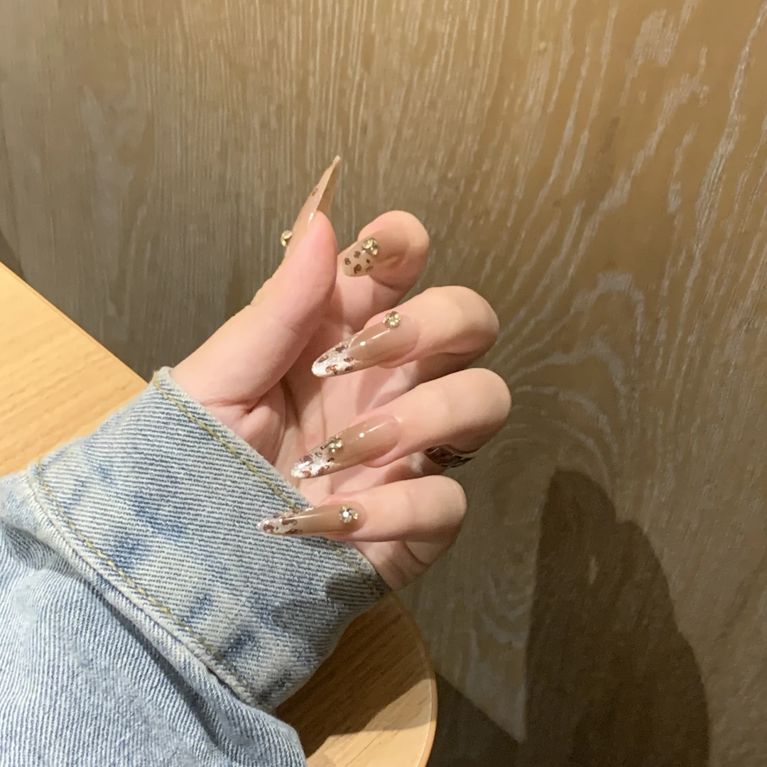 豹纹猫眼小金堆#《小柒家》秋冬长尖短T半手工穿戴甲