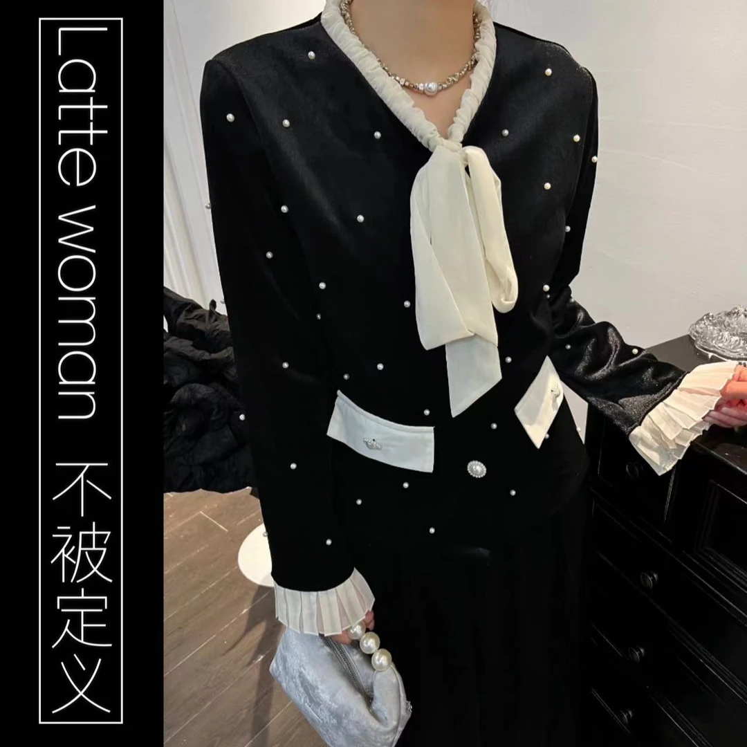 C108（甜心外套）2024秋新款小香风设计手工订珠翻领系带蝴蝶结外套