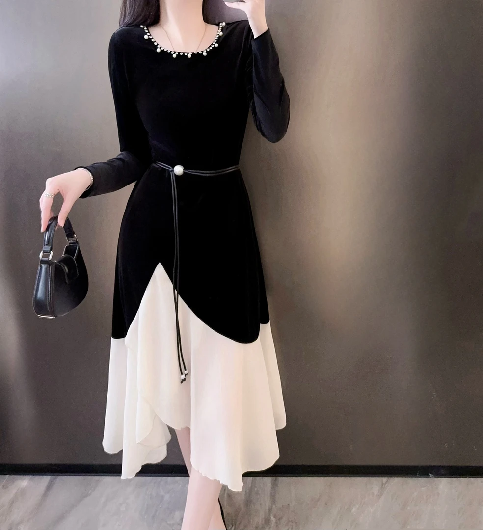 【赫拉天后】气质赫本风黑色丝绒连衣裙高级感宽松复古撞色a字长裙