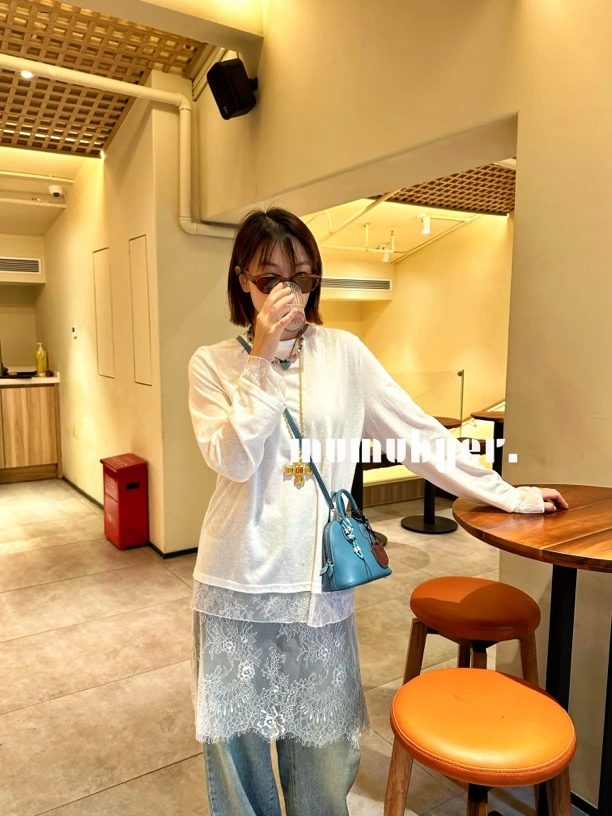 MUMUBYER·“氧气少女” 时髦藏在设计里蕾丝拼接长袖t恤