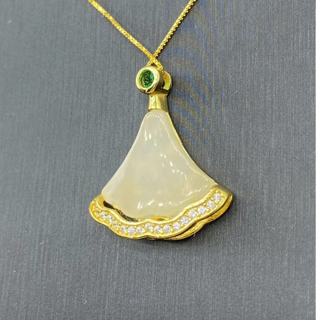 和田玉S925银镶精美裙子七夕吊坠气质白色轻奢百搭精致时尚中古