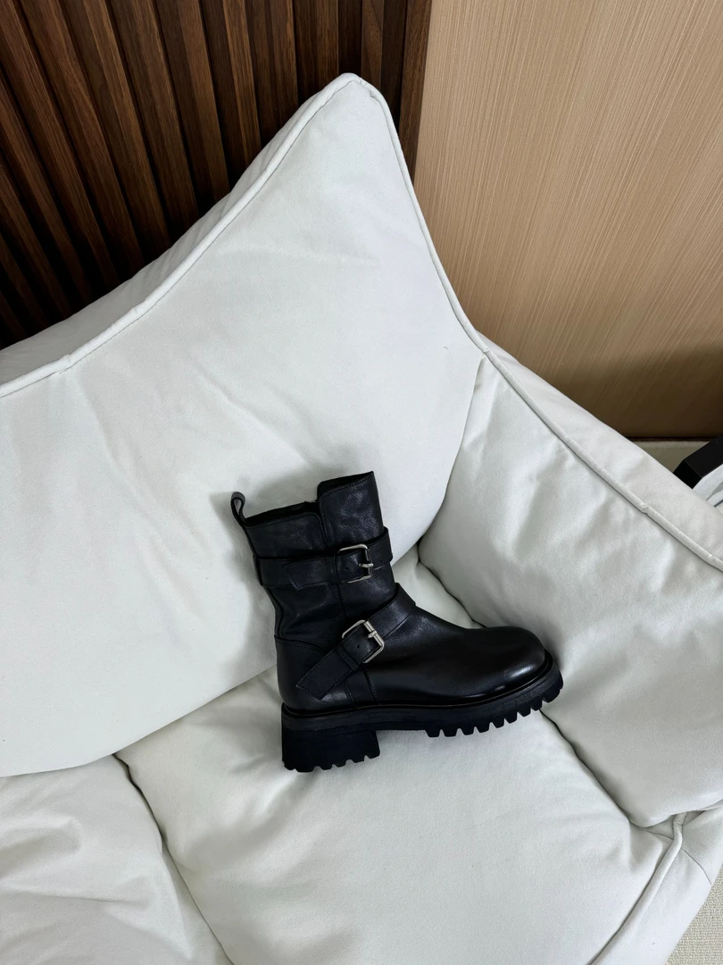 3209-1水洗真皮时尚百搭厚底圆头简约潮流女靴短靴