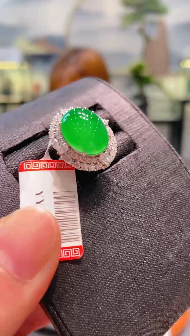 【闪购商品】翡翠颈饰18K金镶嵌A94天然A货翡翠