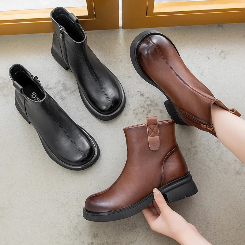 86598推荐冬季新款复古短靴软底软面真皮妈妈鞋时尚手工女士靴子