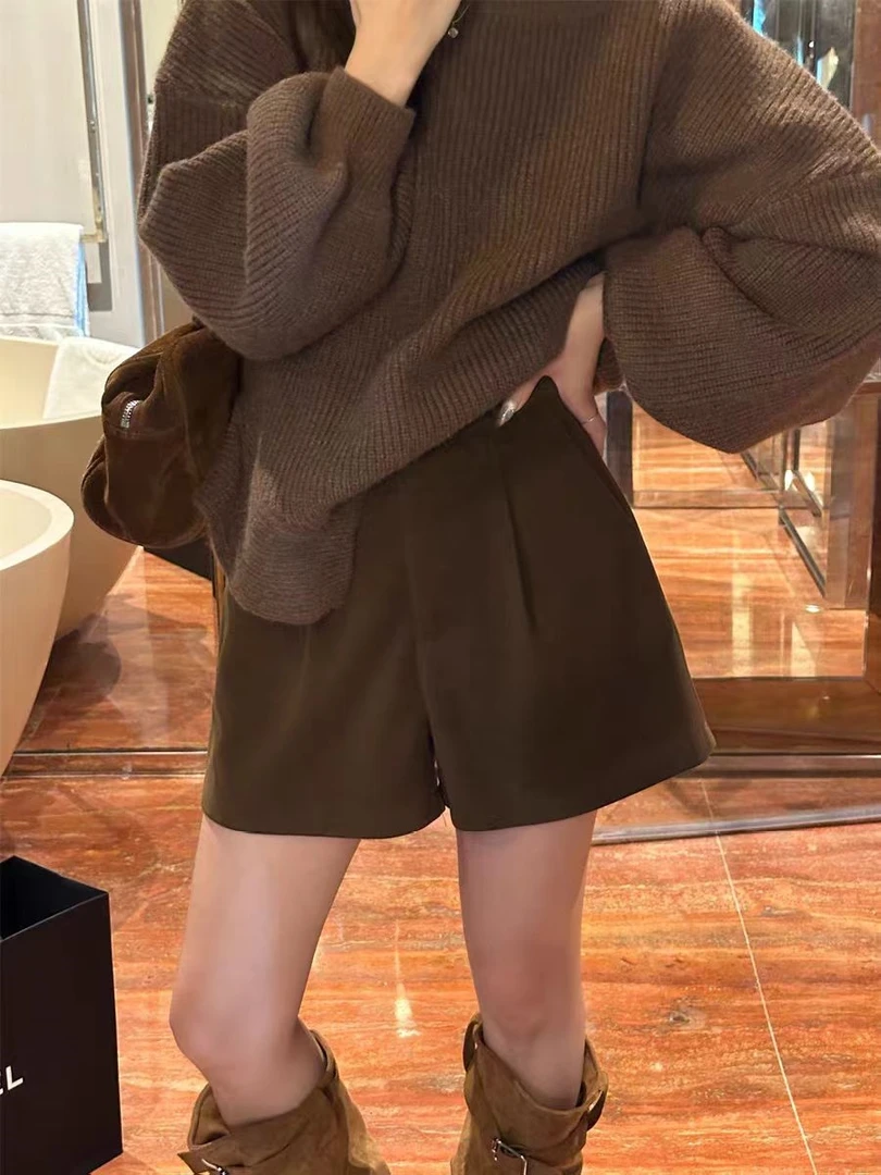 8175#褶皱设计西装短裤