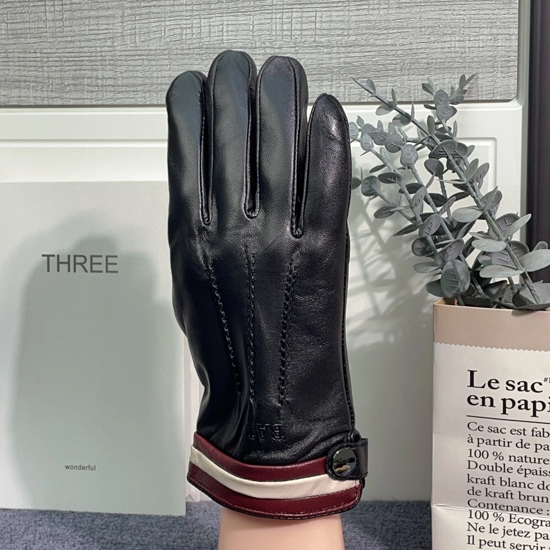 真皮触屏手套男款冬季加厚耐磨绵羊整皮加绒骑行机车手套条纹纯黑