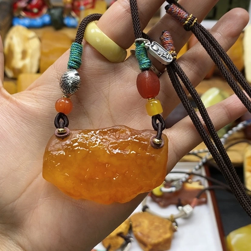 【闪购商品】琥珀裸石未镶嵌