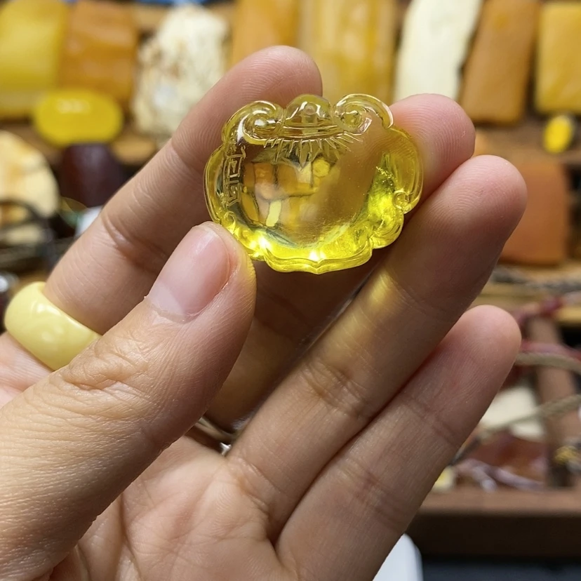 【闪购商品】琥珀裸石未镶嵌