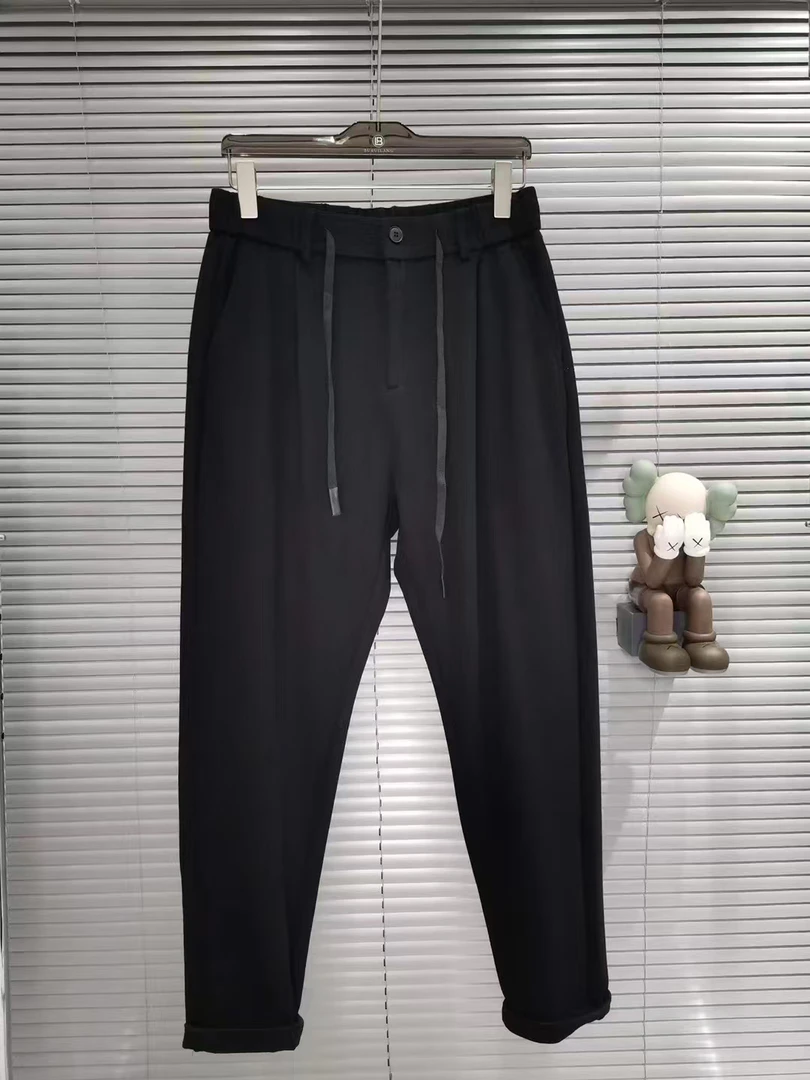 轻奢休闲风男裤小直脚