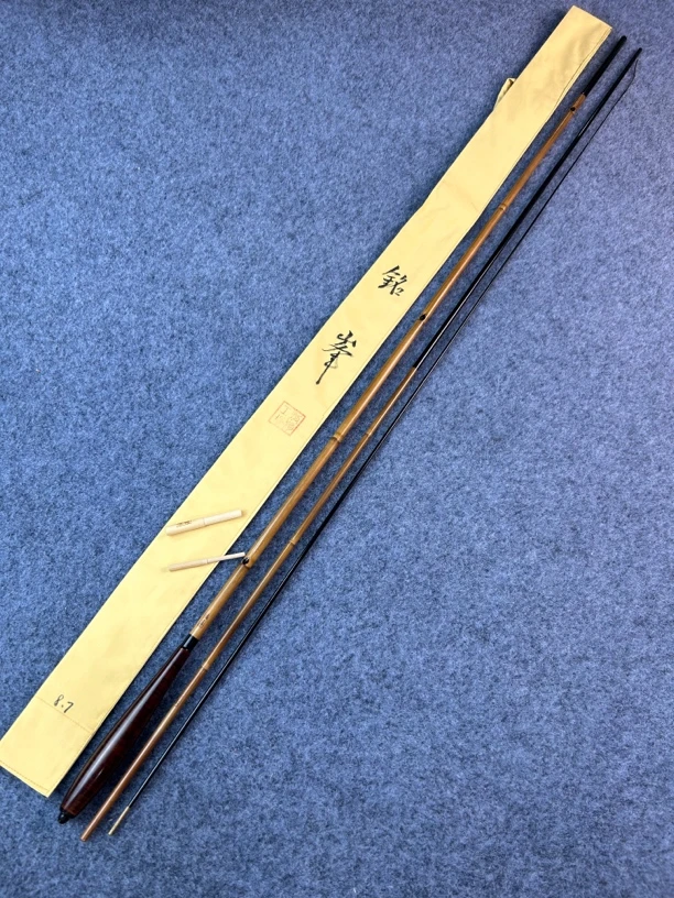 8#手工竹鱼竿，木地吕藤把中式本偏先的调性，自重71克，长度2.61米