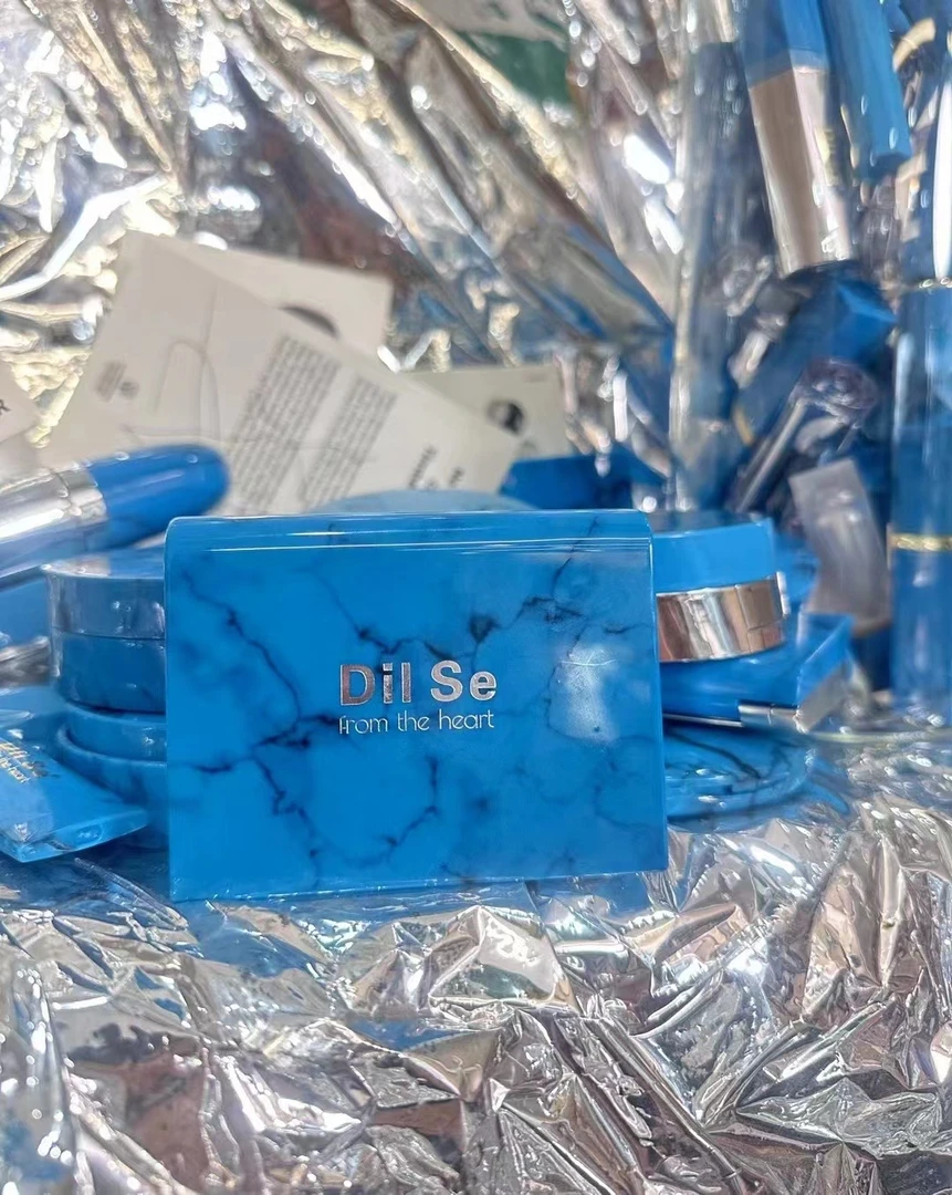 Dil Se from the hear持久控油柔焦蜜粉饼