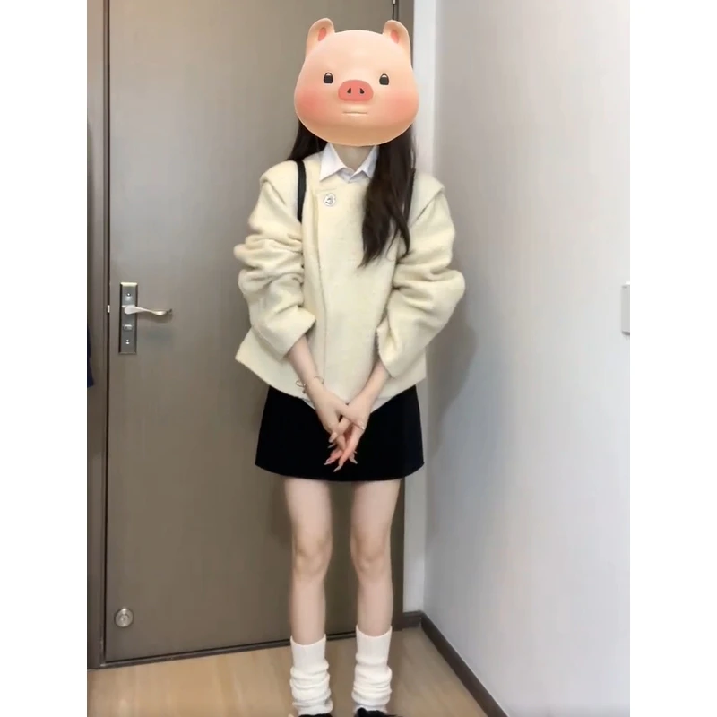 高级感气质时尚轻熟杏色开衫外套女秋季慵懒风软糯温柔宽松休闲