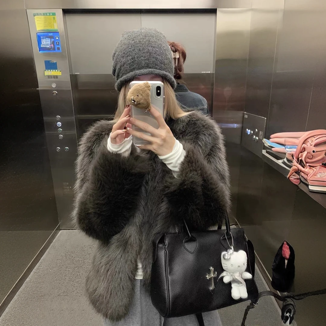 主推系列/有被颜色美到！韩系秋冬洋气摩卡灰棕环保毛毛外套 网红