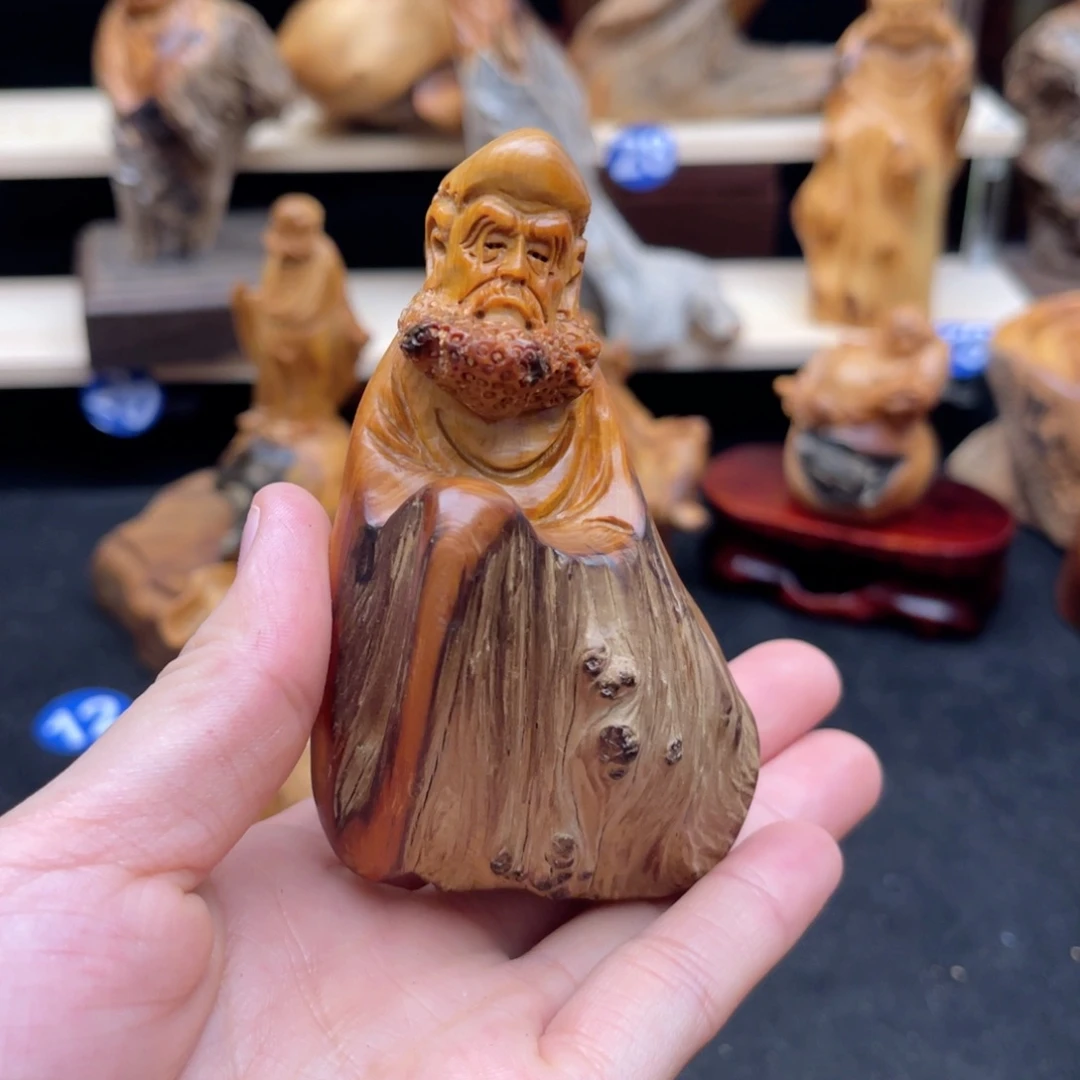 柏木（崖柏）炸****r达摩手把件