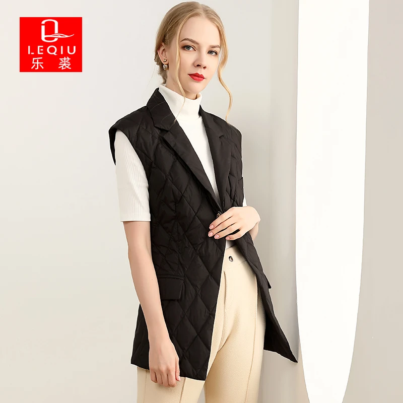 乐裘秋冬新款羽绒马甲女中长款白鹅绒轻薄修身西装领保暖外套2821