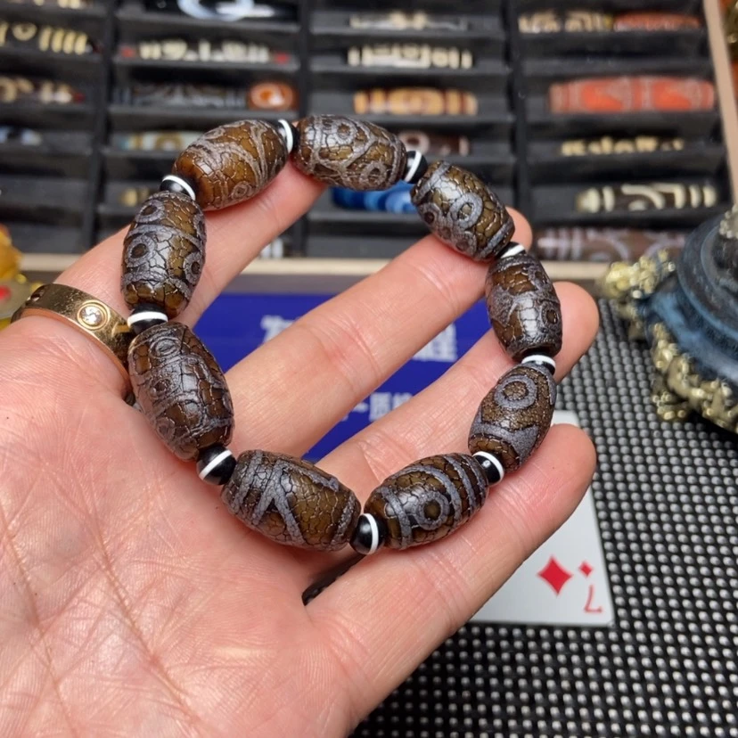 【闪购商品】玛瑙/玉髓手链未镶嵌赵****）