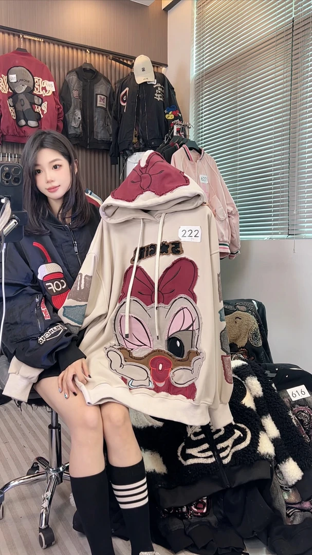 【少量现现】.秋冬穿搭省钱风百搭重工卫衣短袖T恤裙子外套12.11