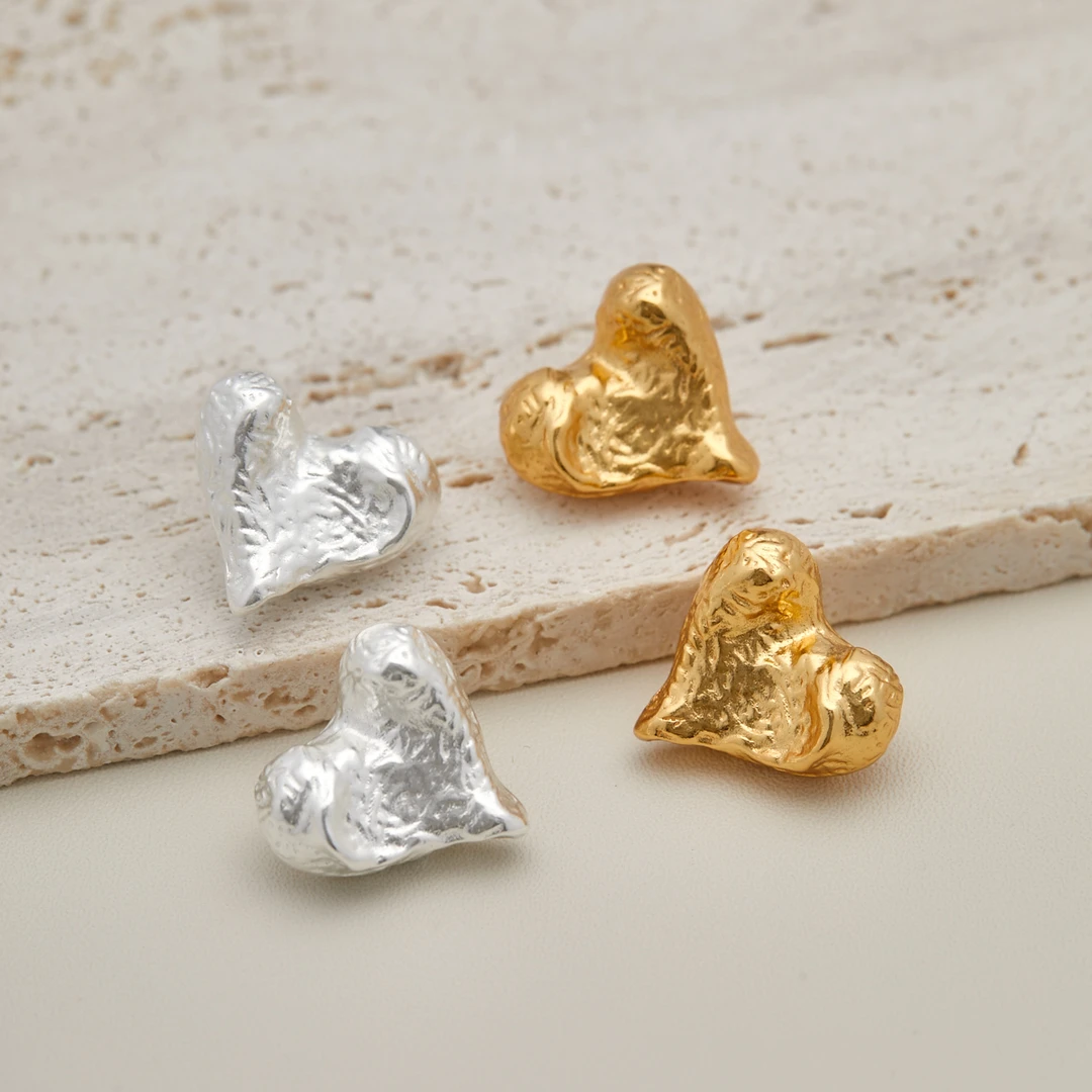 铜合金耳饰 法式小众复古不规则爱心925银针耳钉耳饰金色6000169