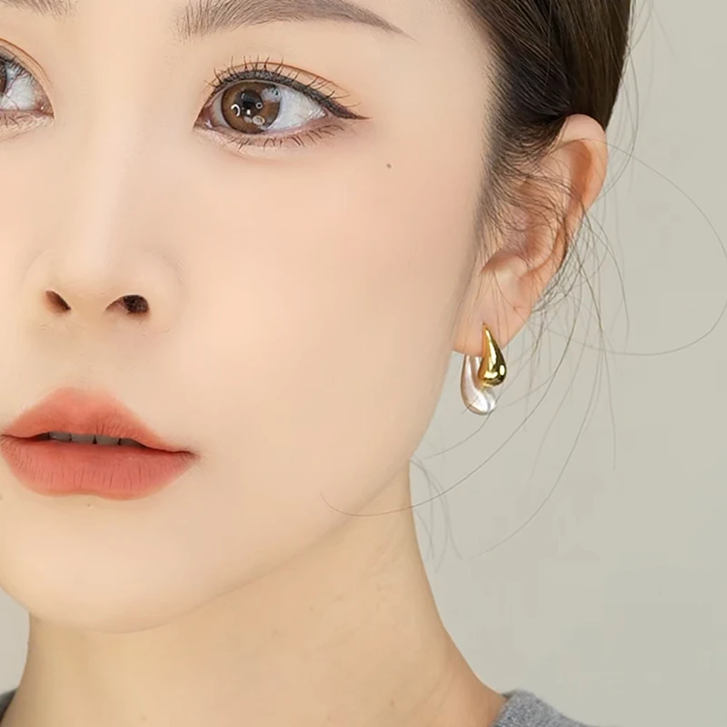 铜合金耳饰 复古简约前后双色水滴撞色时尚设计高级感耳环女耳钉