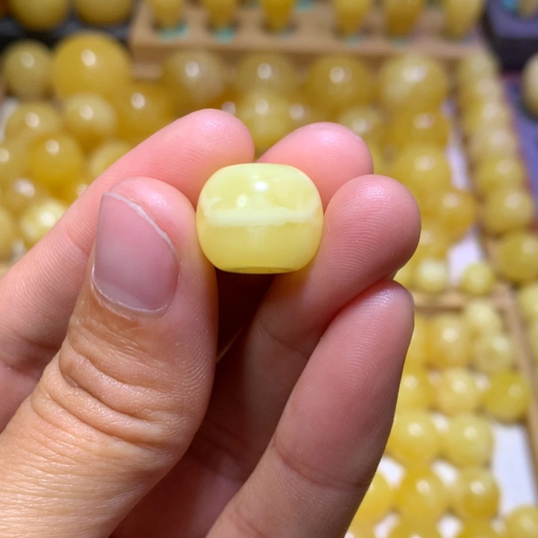 【闪购商品】蜜蜡裸石未镶嵌?****丝天然俄料浓白花蜜蜡墩子15
