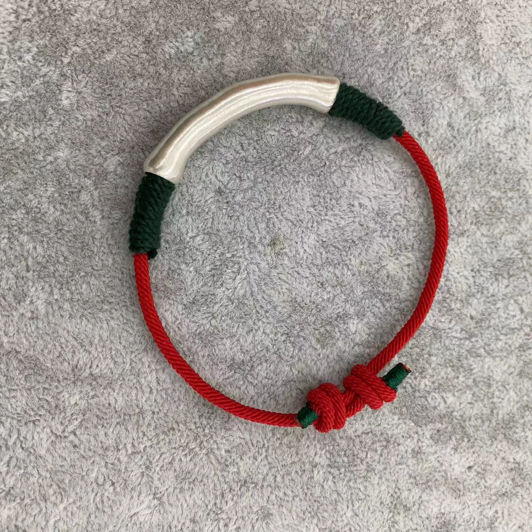 足银布艺手链 0103-007红绳弯管 时尚百搭创意款手工编绳足银弯管