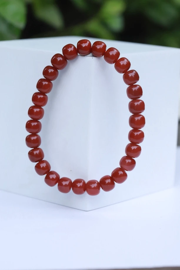 8➕牛血红小毕业单圈手串