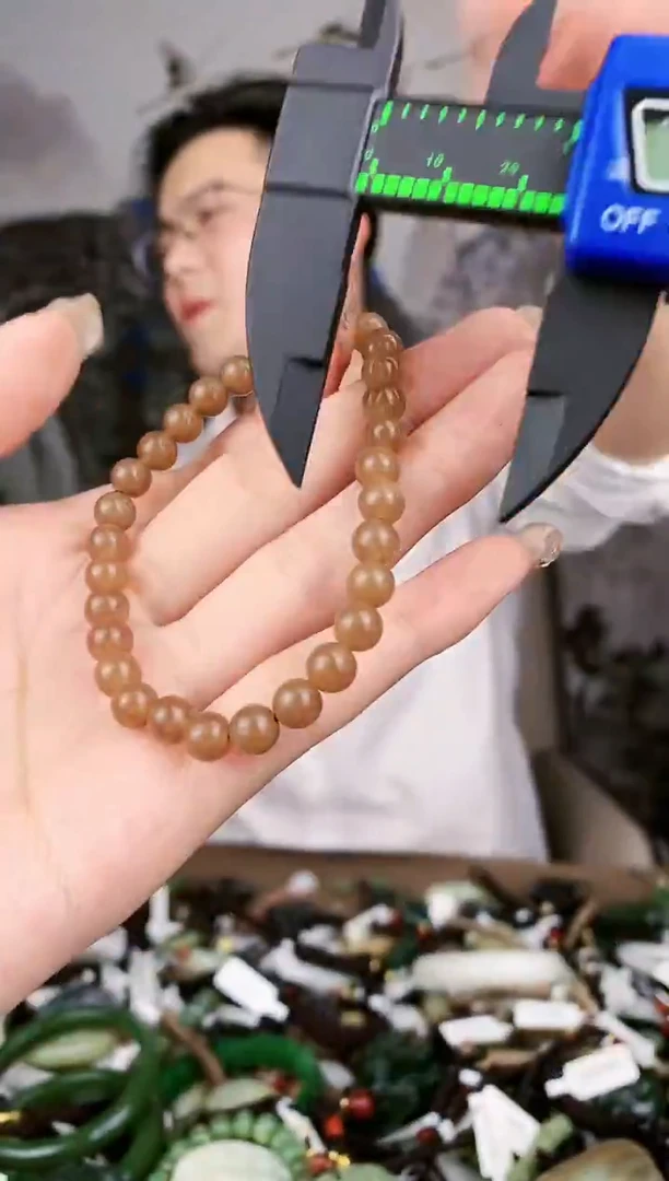 【闪购商品】和田玉挂件未镶嵌SS吊坠多样性发货拍一发一SS