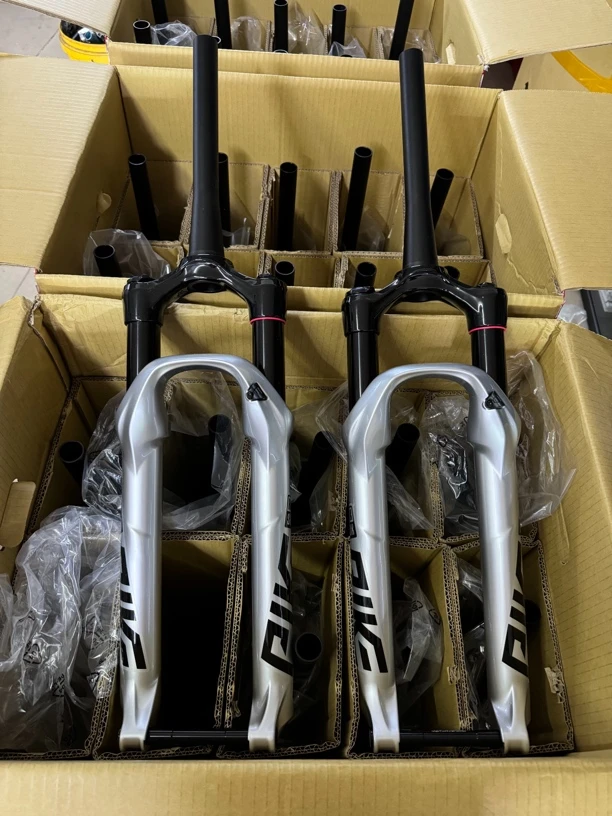 RockShoxpikedj土坡车前叉26寸气压100x15zeb前叉桶轴